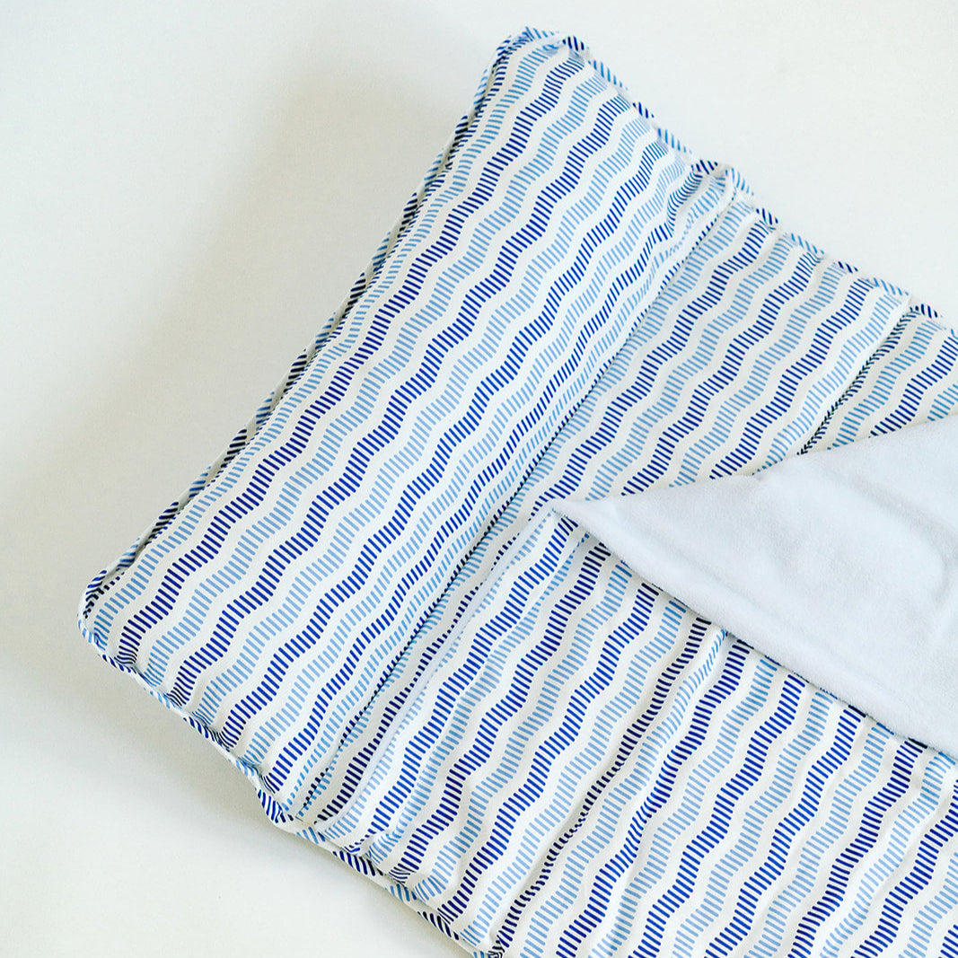 The Blue Wave Nap Mat
